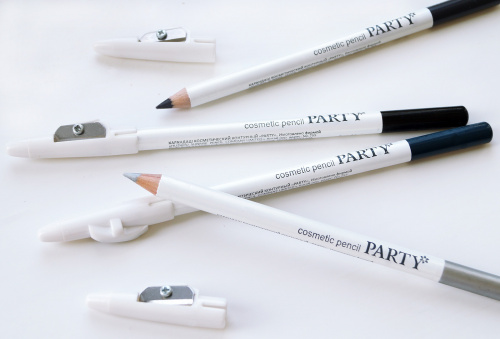 BelorDesign_EYE_Pencil_Party.jpg